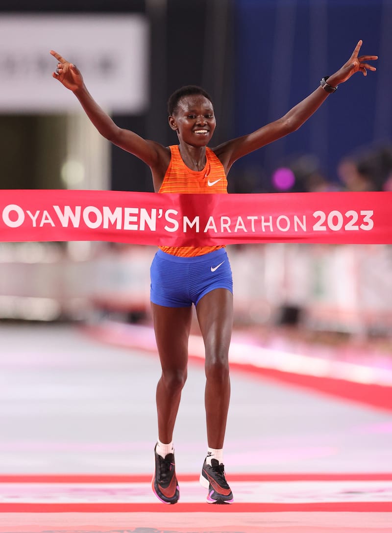 名古屋ウイメンズマラソン2013完走賞 大会ヒストリー 2020-2025 | 名古屋ウィメンズマラソン 2027
